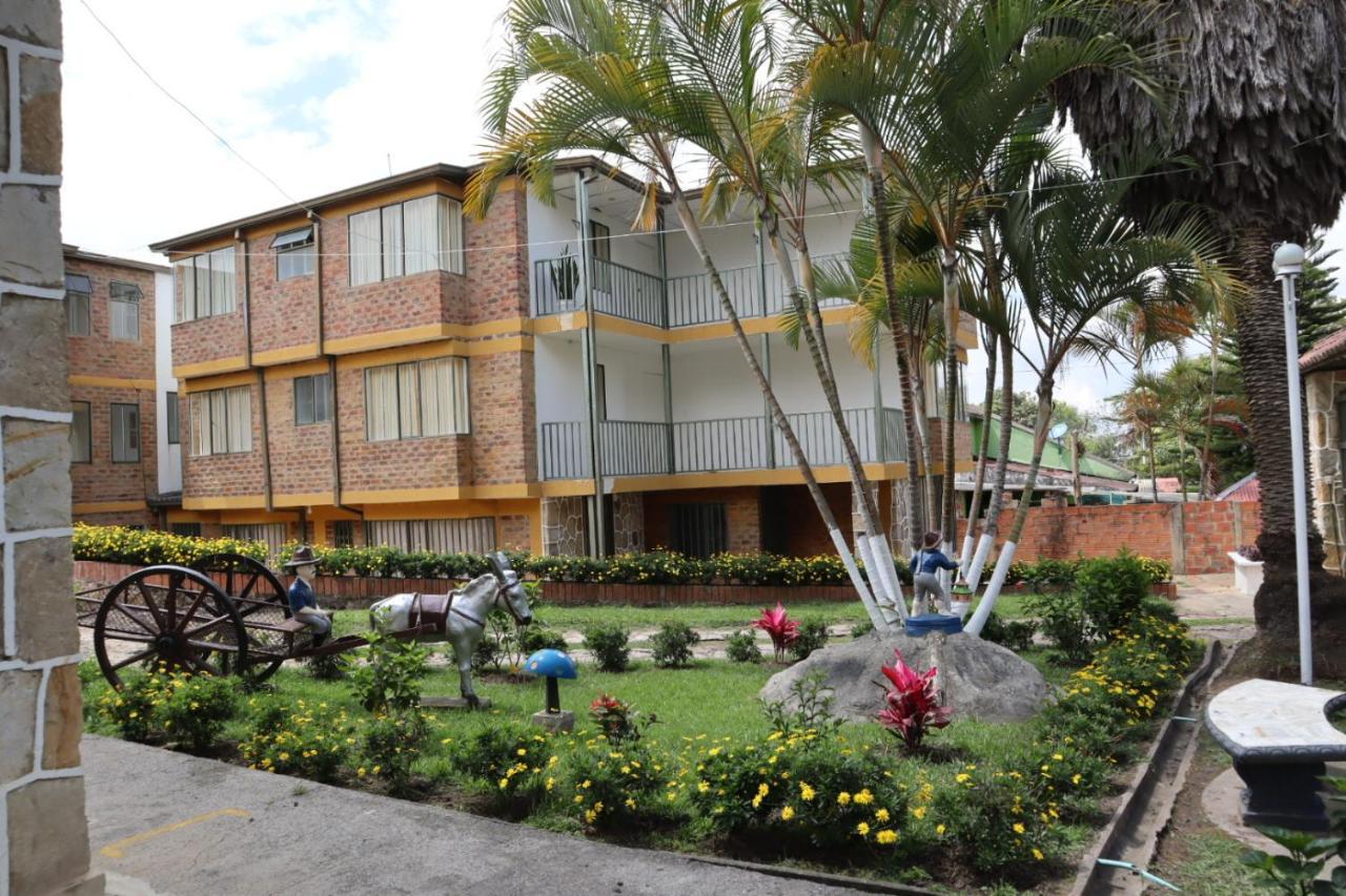 Bed And Breakfast Campestre El Estoril Fusagasuga Exterior photo