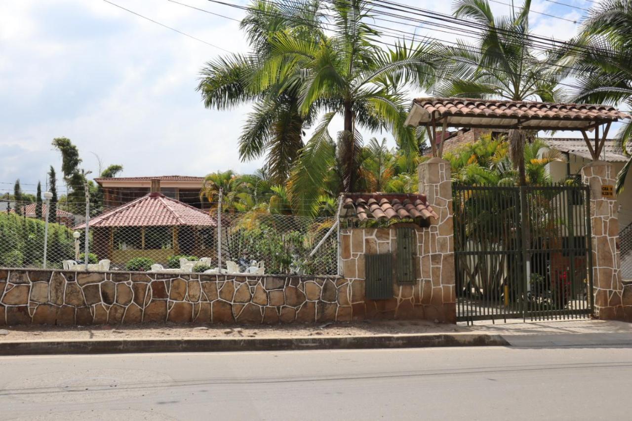 Bed And Breakfast Campestre El Estoril Fusagasuga Exterior photo