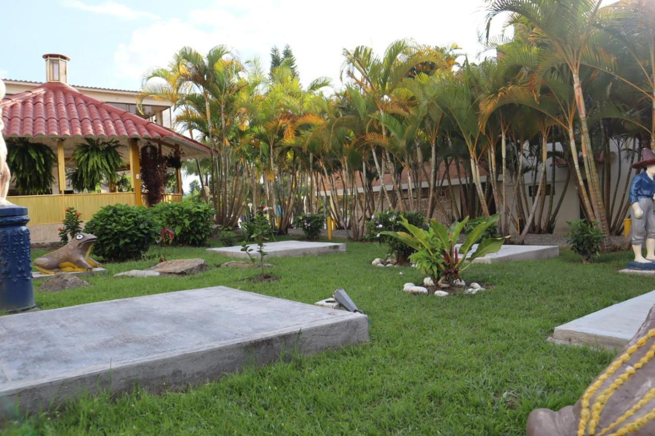 Bed And Breakfast Campestre El Estoril Fusagasuga Exterior photo
